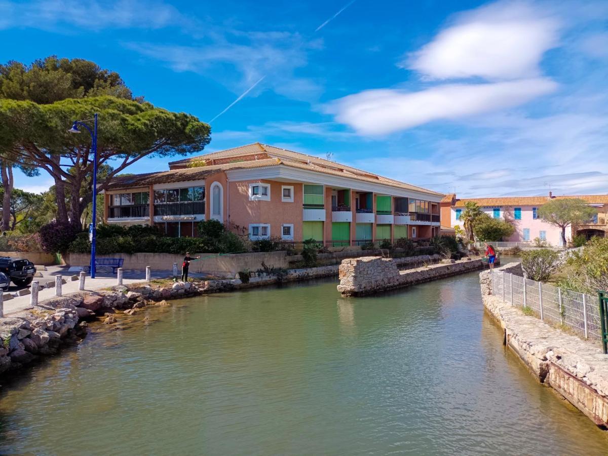 Appartamento Parc Des Salins Hyères Esterno foto